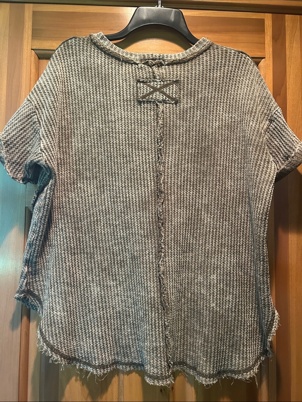 Zenana Outfitters Distressed Slouchy Short Sleeve Waffle Knit Top - Olive Acid - Picture 4 of 4